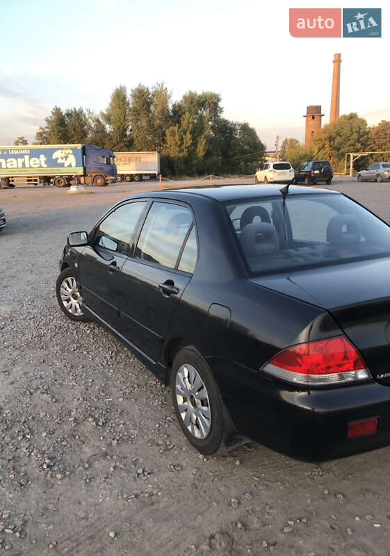 Седан Mitsubishi Lancer 2006 в Днепре