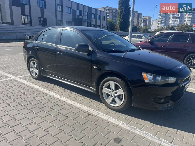 Седан Mitsubishi Lancer 2007 в Киеве