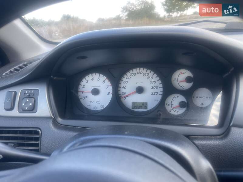 Седан Mitsubishi Lancer 2008 в Кам'янському