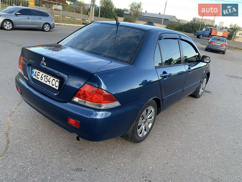 Седан Mitsubishi Lancer 2006 в Харкові