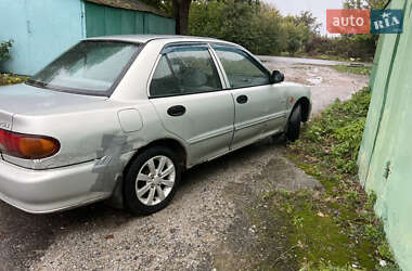 Седан Mitsubishi Lancer 1995 в 