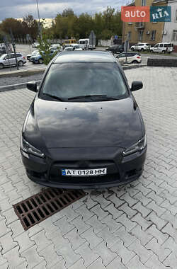 Хэтчбек Mitsubishi Lancer 2012 в 
