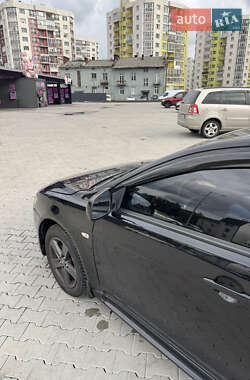 Хэтчбек Mitsubishi Lancer 2012 в 