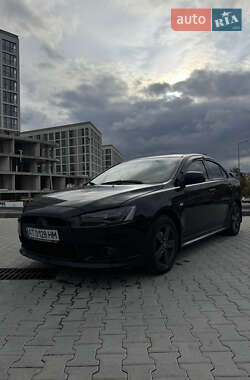 Хэтчбек Mitsubishi Lancer 2012 в 