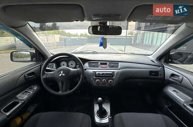Седан Mitsubishi Lancer 2008 в Луцке