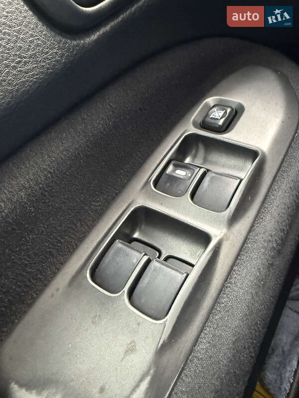 Седан Mitsubishi Lancer 2008 в Луцке