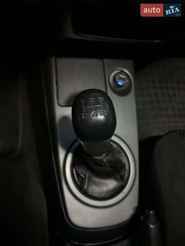 Седан Mitsubishi Lancer 2006 в Броварах