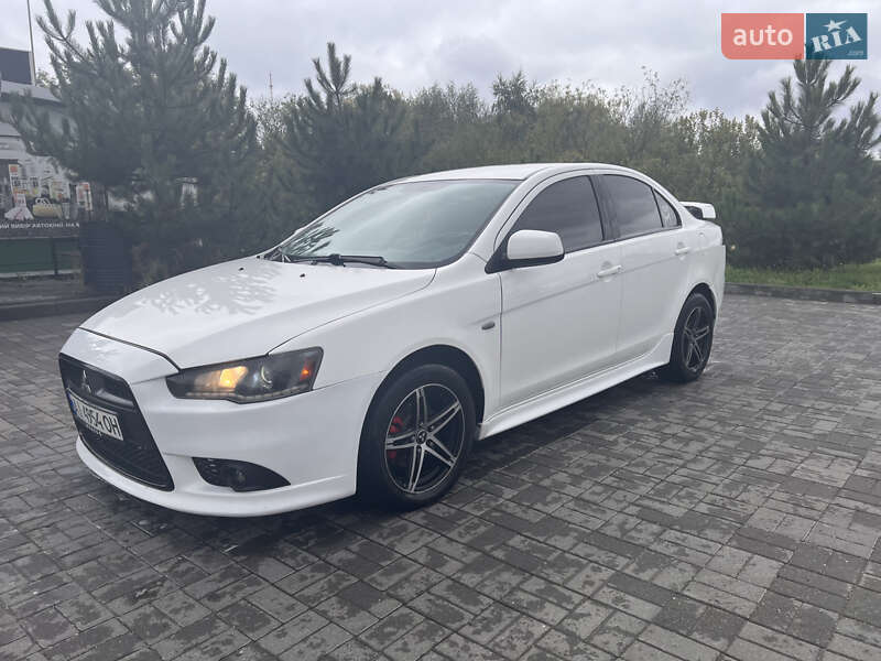 Mitsubishi Lancer 2012 Mitsubishi Lancer 2012