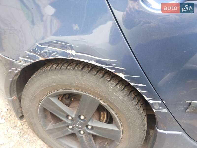 Седан Mitsubishi Lancer 2008 в Киеве