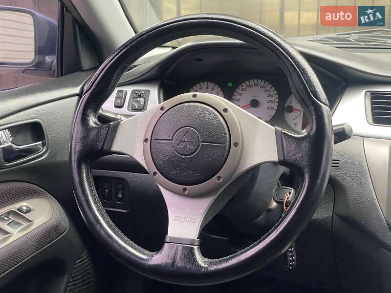 Седан Mitsubishi Lancer 2006 в Киеве