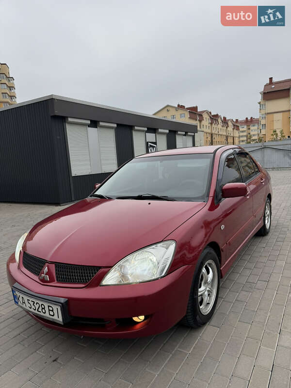 Седан Mitsubishi Lancer 2006 в Киеве