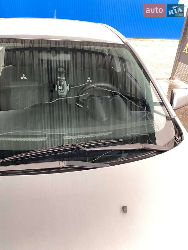 Седан Mitsubishi Lancer 2013 в Києві фото 24 Седан Mitsubishi Lancer 2013 в Києві