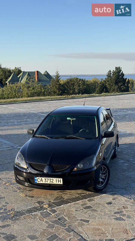 Седан Mitsubishi Lancer 2006 в Черкасах