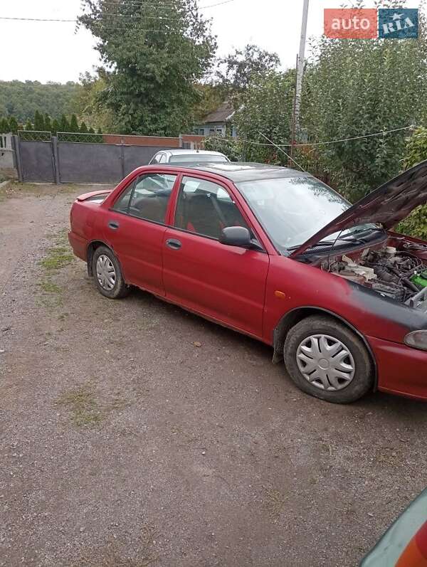 Универсал Mitsubishi Lancer 1993 в Жмеринке