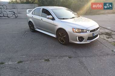 Седан Mitsubishi Lancer 2016 в 