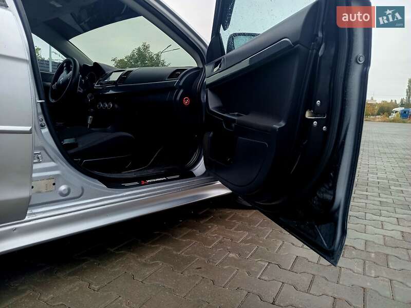 Седан Mitsubishi Lancer 2007 в Николаеве