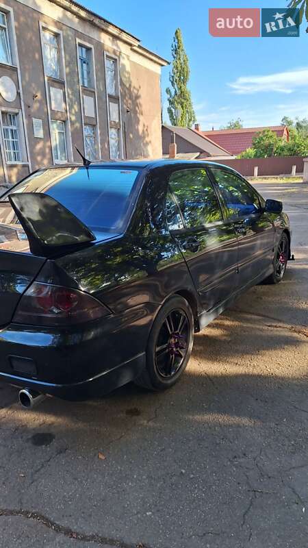Седан Mitsubishi Lancer 2005 в Кривом Роге