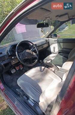 Лифтбек Mitsubishi Lancer 1990 в 