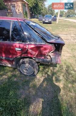Лифтбек Mitsubishi Lancer 1990 в 