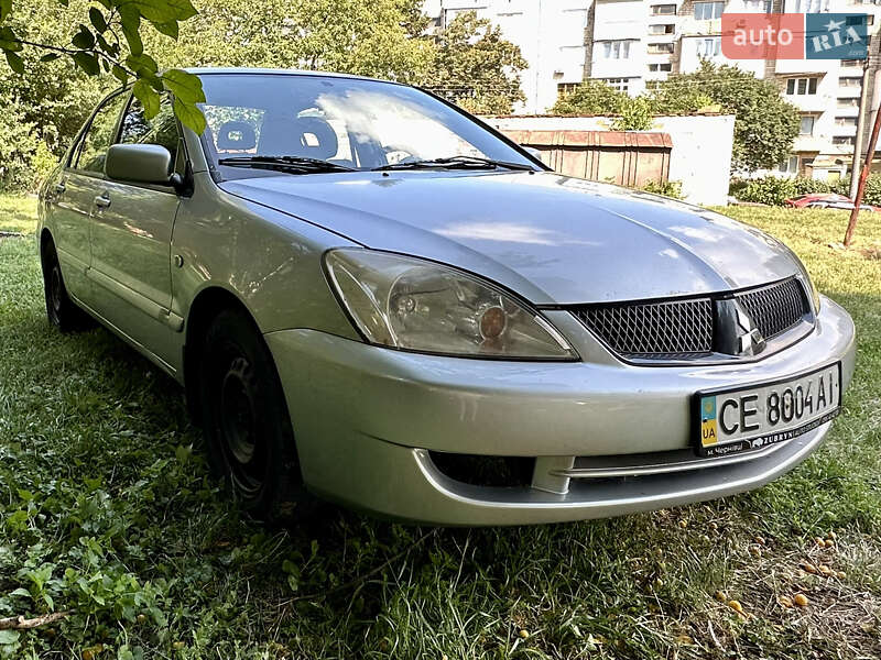 Седан Mitsubishi Lancer 2008 в Чернівцях