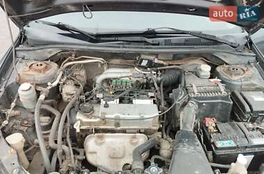 Седан Mitsubishi Lancer 2004 в 