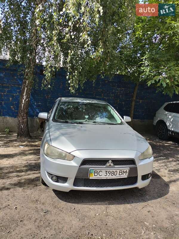 Седан Mitsubishi Lancer 2008 в Львове фото Седан Mitsubishi Lancer 2008 в Львове