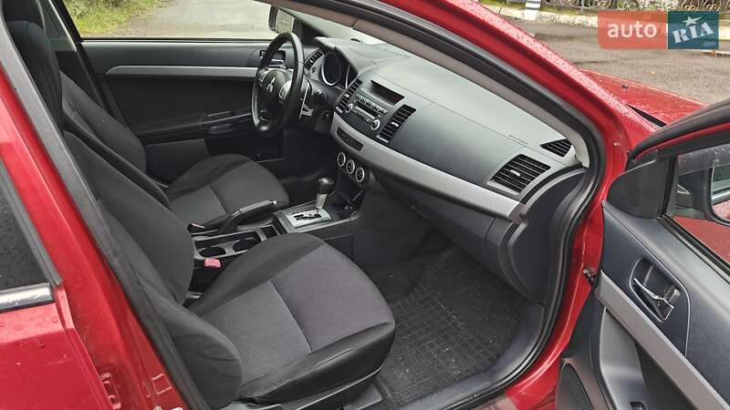 Седан Mitsubishi Lancer 2007 в Киеве