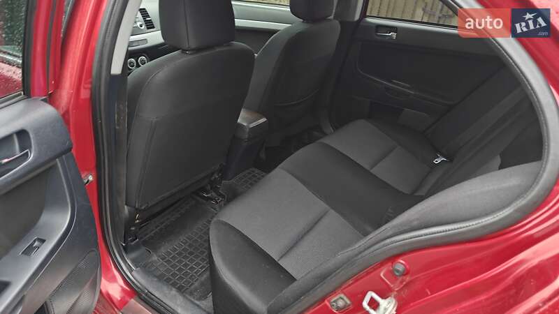 Седан Mitsubishi Lancer 2007 в Киеве