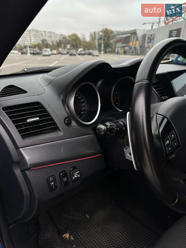 Седан Mitsubishi Lancer 2009 в Запорожье