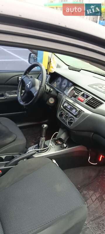 Седан Mitsubishi Lancer 2007 в Києві