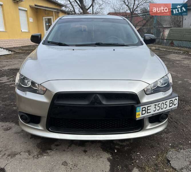 Седан Mitsubishi Lancer 2012 в 