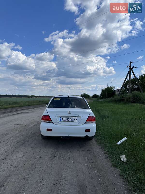 Седан Mitsubishi Lancer 2004 в Софіївці фото 4 Седан Mitsubishi Lancer 2004 в Софіївці
