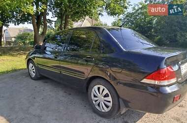 Седан Mitsubishi Lancer 2005 в Гадяче