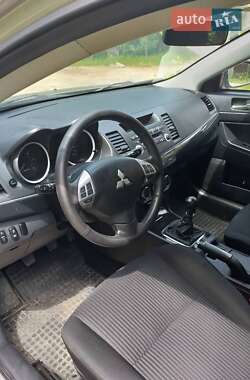 Седан Mitsubishi Lancer 2011 в 