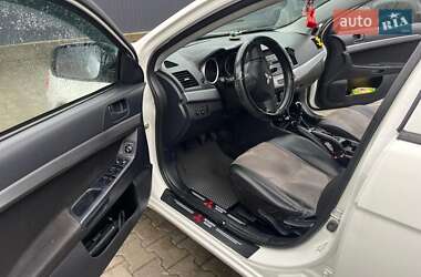 Хэтчбек Mitsubishi Lancer 2011 в 