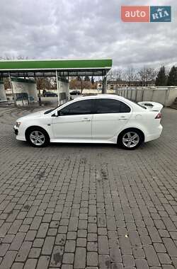 Седан Mitsubishi Lancer 2013 в 