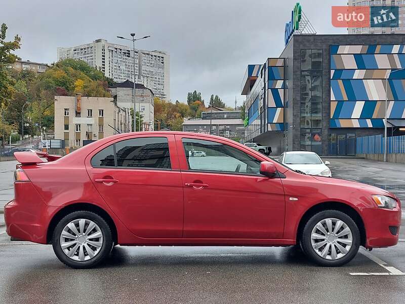 Седан Mitsubishi Lancer 2011 в Киеве фото 7 Седан Mitsubishi Lancer 2011 в Киеве