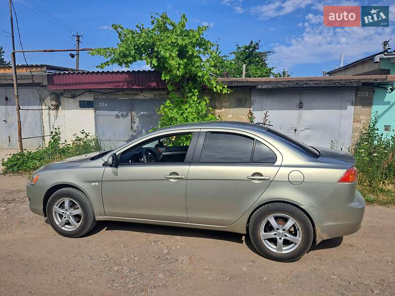 Седан Mitsubishi Lancer 2007 в Подільську