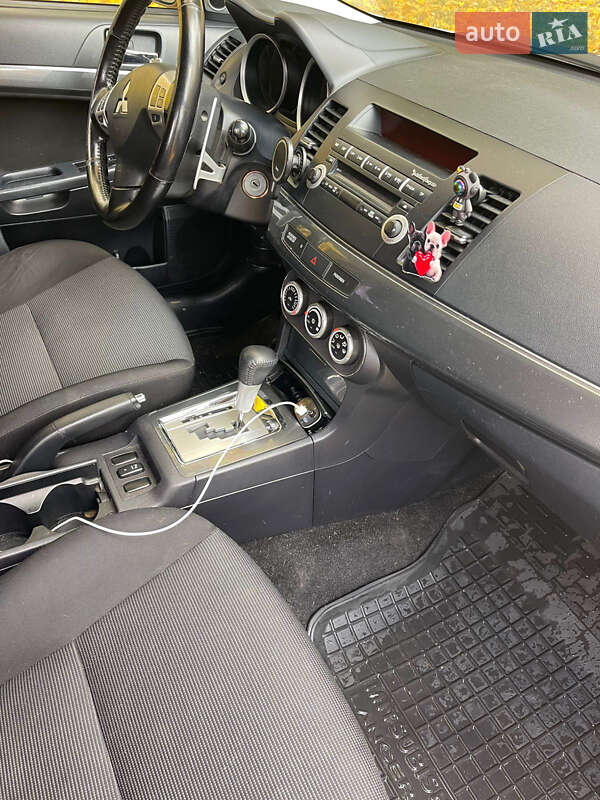Хэтчбек Mitsubishi Lancer 2008 в Харькове