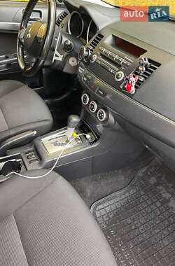 Хетчбек Mitsubishi Lancer 2008 в 