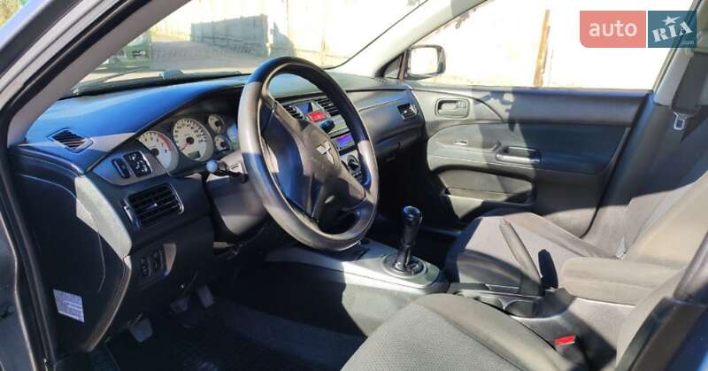 Седан Mitsubishi Lancer 2006 в Одессе фото 10 Седан Mitsubishi Lancer 2006 в Одессе