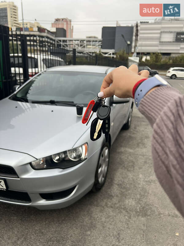 Седан Mitsubishi Lancer 2007 в Буче