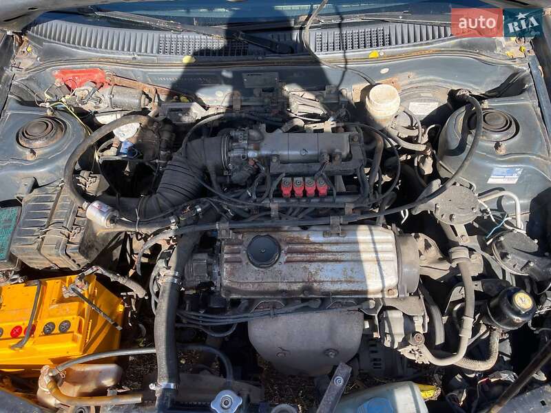 Седан Mitsubishi Lancer 1995 в Балті
