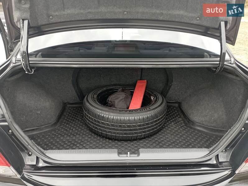 Седан Mitsubishi Lancer 2006 в Запорожье