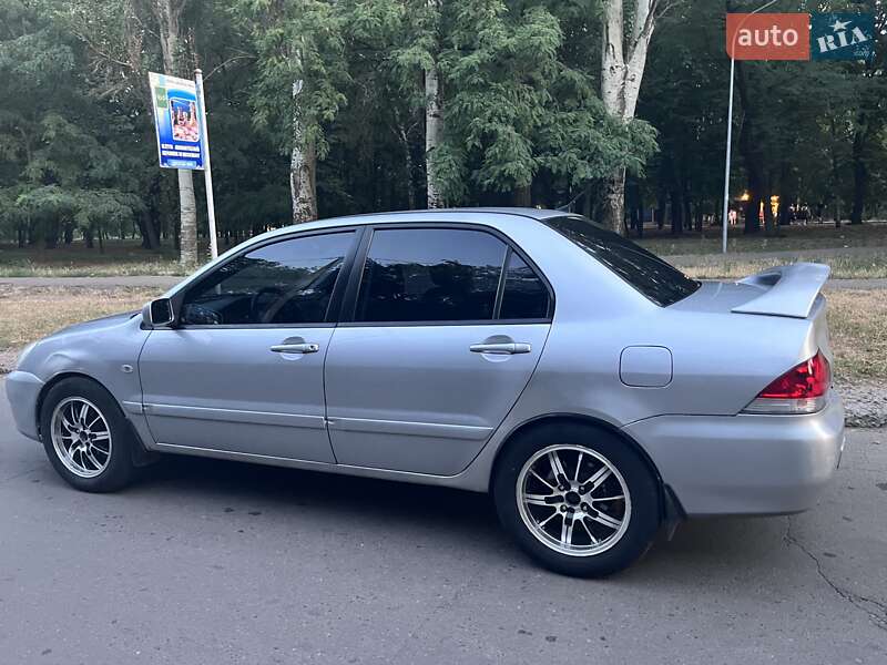 Седан Mitsubishi Lancer 2007 в Кривому Розі фото 2 Седан Mitsubishi Lancer 2007 в Кривому Розі
