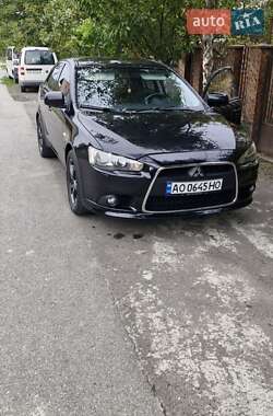 Хэтчбек Mitsubishi Lancer 2009 в 