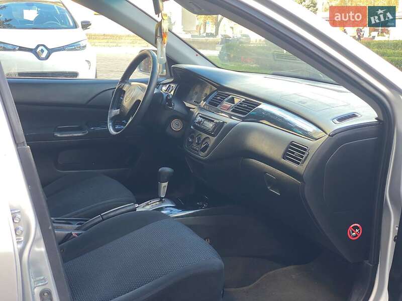 Седан Mitsubishi Lancer 2005 в Запорожье фото 9 Седан Mitsubishi Lancer 2005 в Запорожье