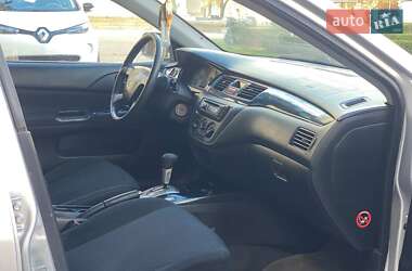 Седан Mitsubishi Lancer 2005 в 