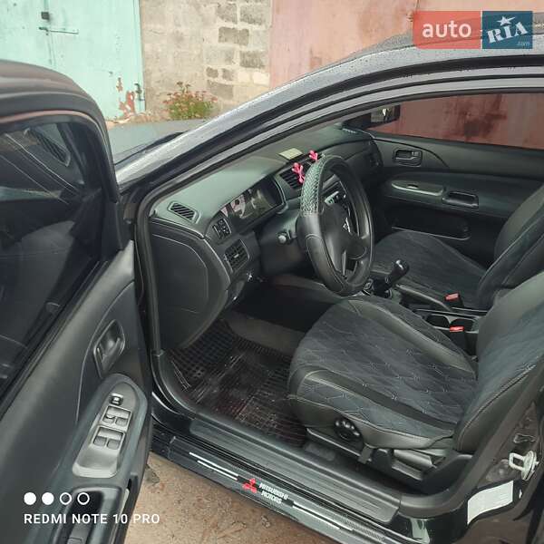 Седан Mitsubishi Lancer 2007 в Харькове