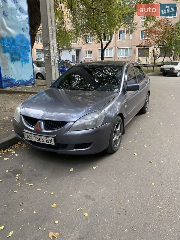 Универсал Mitsubishi Lancer 2005 в Харькове фото 2 Универсал Mitsubishi Lancer 2005 в Харькове